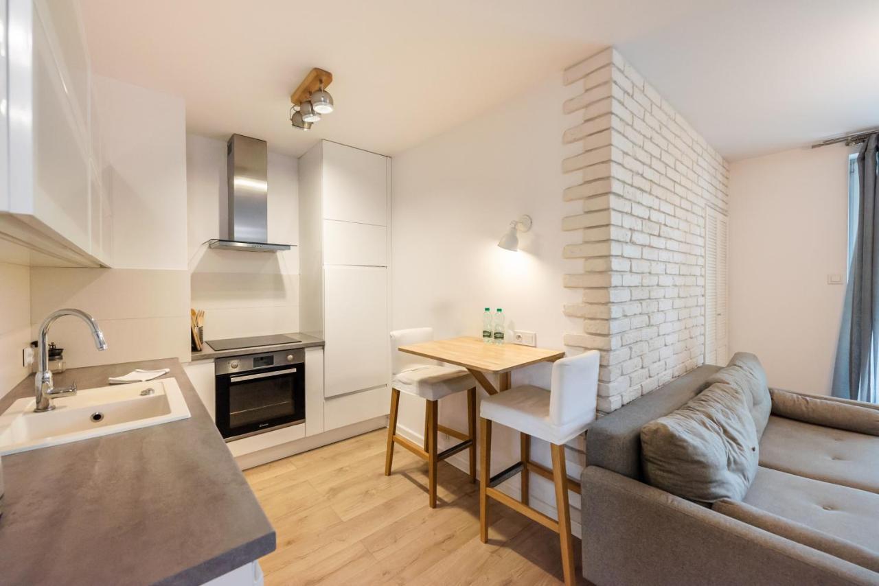 Sluzew Manhattan Place Apartment Warszawa Exteriör bild